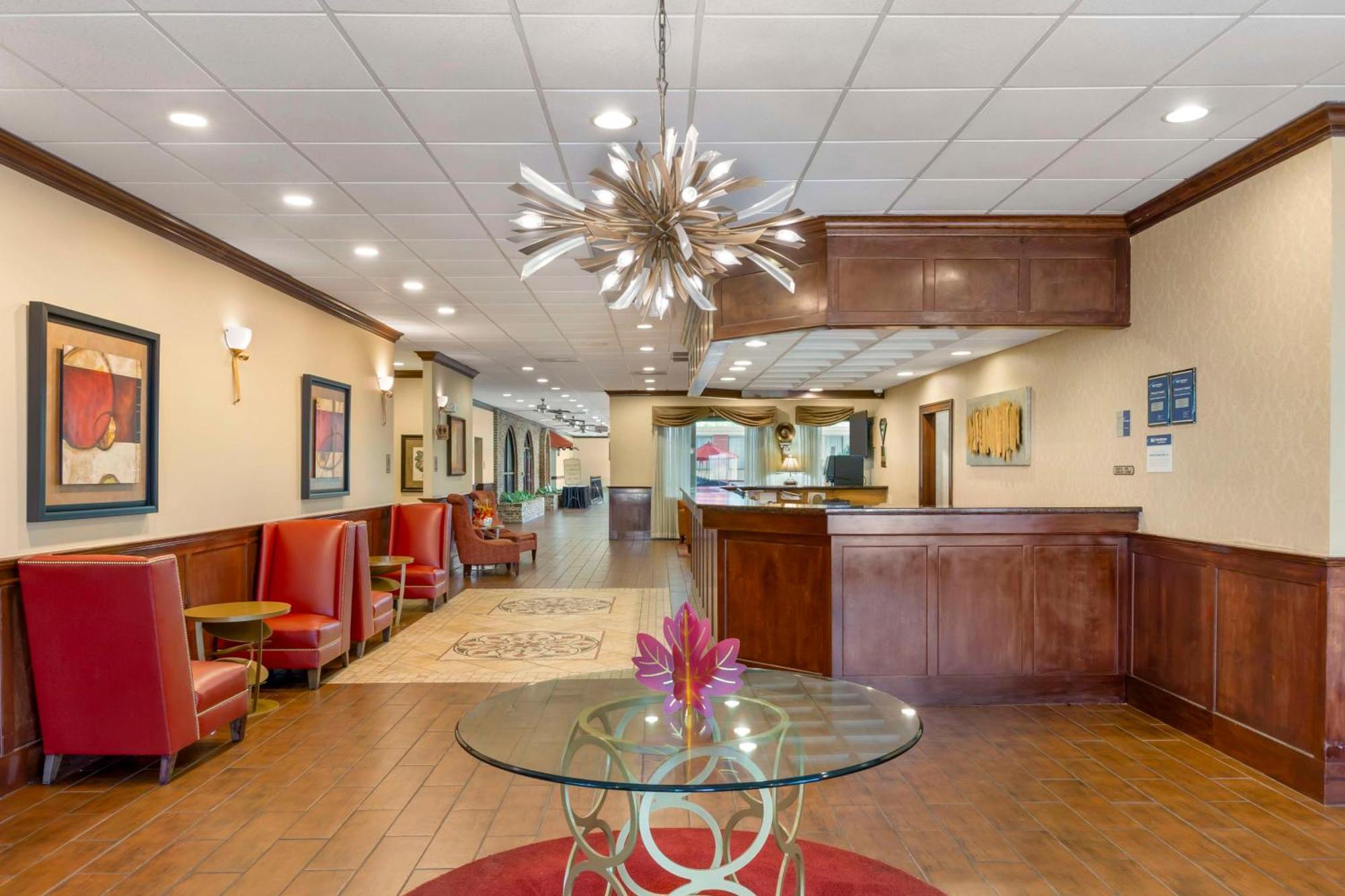 Best Western Plus Burlington Exteriér fotografie