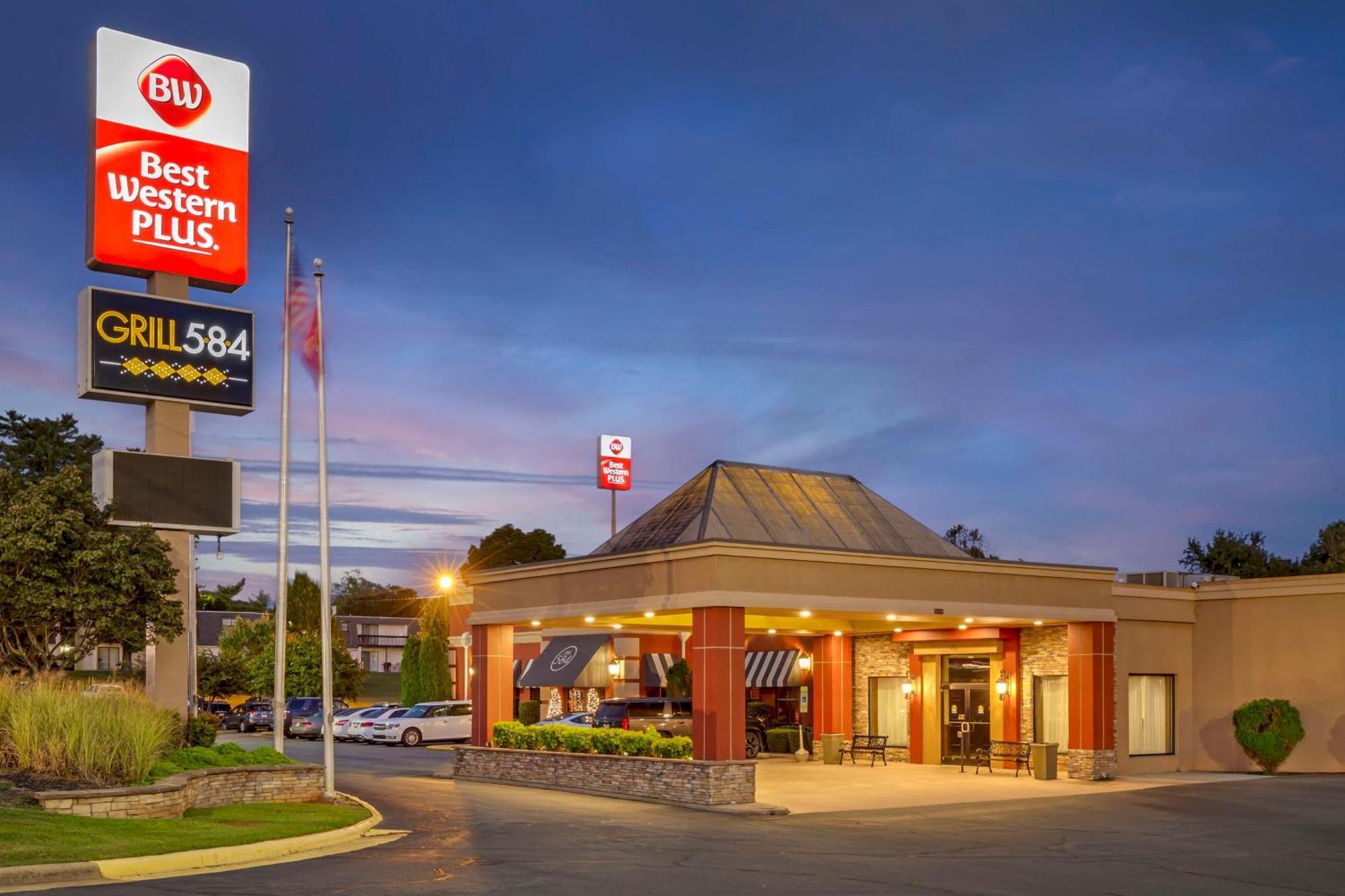 Best Western Plus Burlington Exteriér fotografie