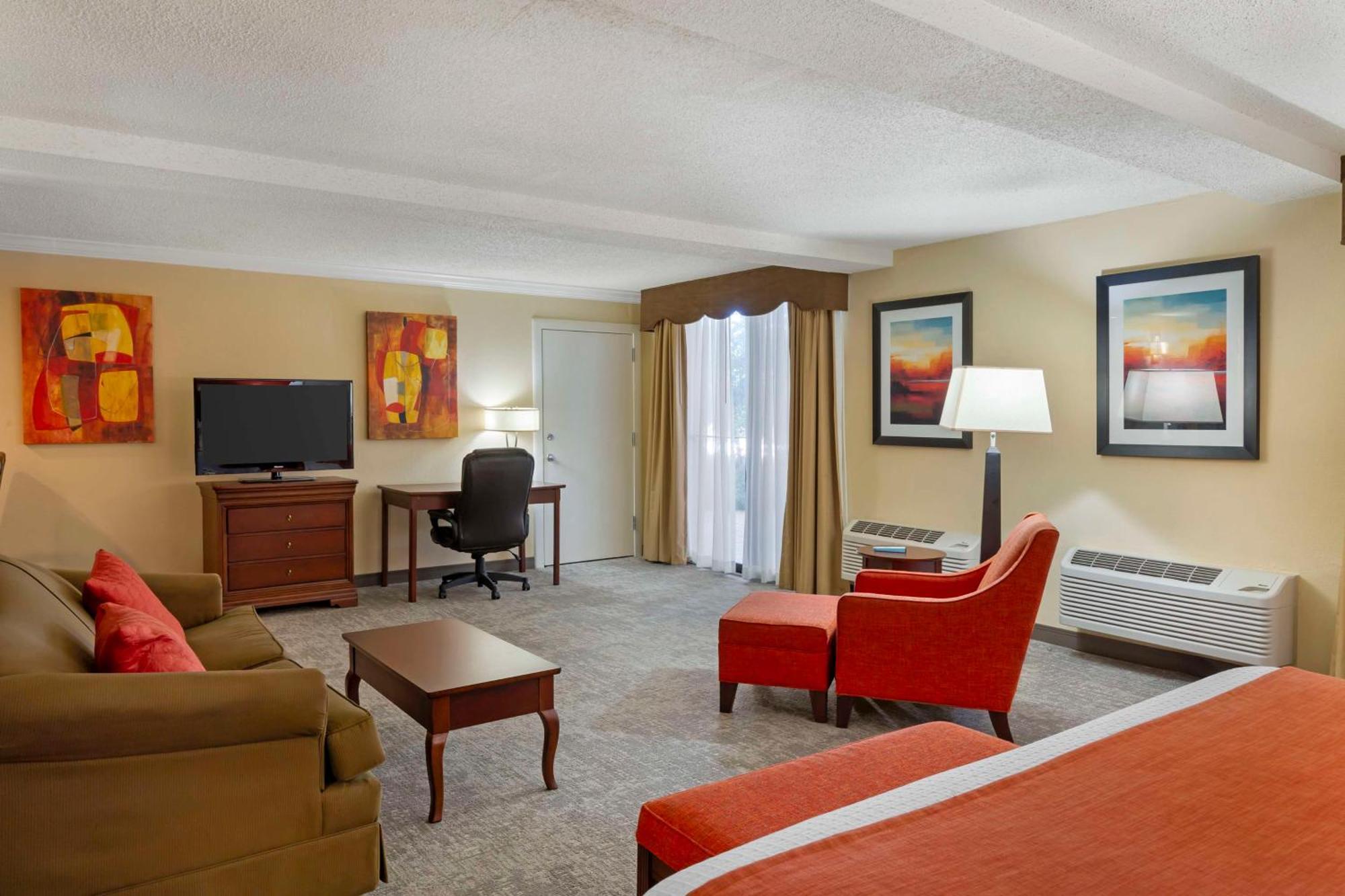 Best Western Plus Burlington Exteriér fotografie